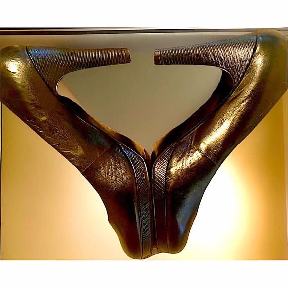 👠BANDOLINO👠LEATHER ROUND TOE TEXTURED HEEL PLATFORM 4” HEEL PUMPS EUC - Picture 4 of 15